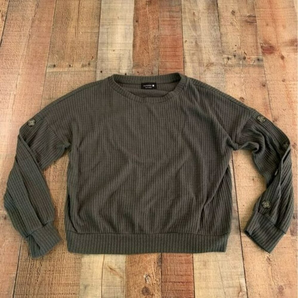 Paperoc Green Pullover sweater with buttons women’s Medium